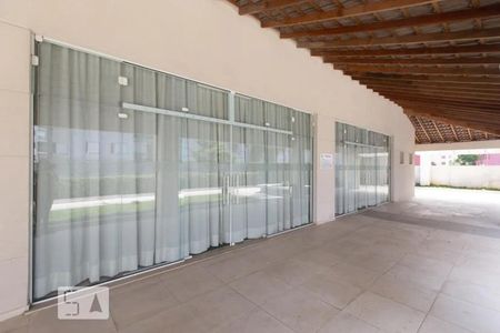 Apartamento à venda com 68m², 2 quartos e 2 vagas Apartamento à venda com 68m², 2 quartos e 2 vagasÁrea comum - Salão de festas