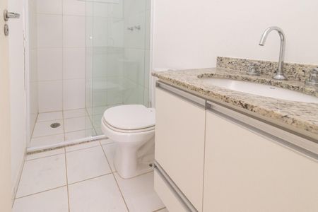 Apartamento à venda com 68m², 2 quartos e 2 vagas Apartamento à venda com 68m², 2 quartos e 2 vagasBanheiro Social