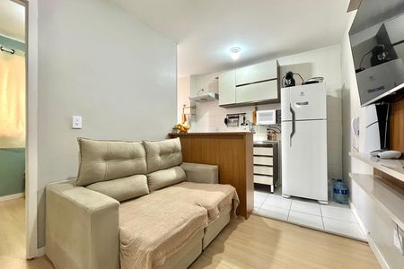 Sala de apartamento à venda com 2 quartos, 33m² em Jardim Itacolomi, São Paulo