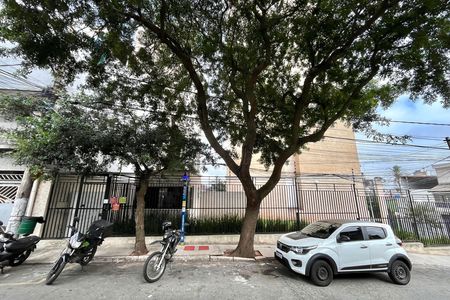 Apartamento à venda com 33m², 2 quartos e sem vaga Apartamento à venda com 33m², 2 quartos e sem vagaFachada