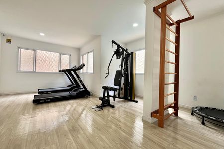 Apartamento à venda com 33m², 2 quartos e sem vaga Apartamento à venda com 33m², 2 quartos e sem vagaÁrea comum - Academia