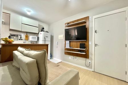Apartamento à venda com 33m², 2 quartos e sem vaga Apartamento à venda com 33m², 2 quartos e sem vagaSala