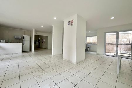 Apartamento à venda com 33m², 2 quartos e sem vaga Apartamento à venda com 33m², 2 quartos e sem vagaÁrea comum - Salão de festas