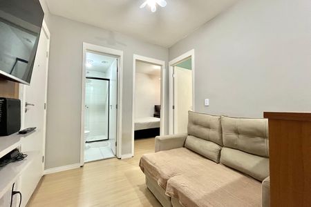 Sala de apartamento à venda com 2 quartos, 33m² em Jardim Itacolomi, São Paulo