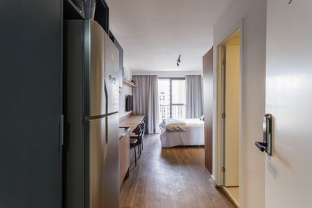 Studio para alugar com 25m², 1 quarto e sem vaga Studio para alugar com 25m², 1 quarto e sem vagaStudio