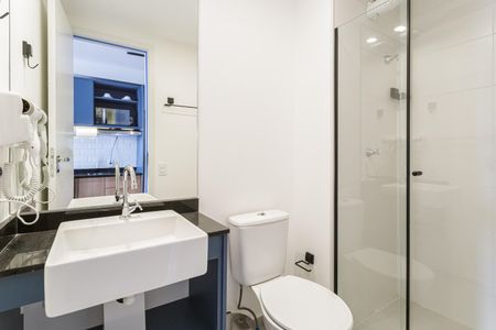 Studio para alugar com 25m², 1 quarto e sem vaga Studio para alugar com 25m², 1 quarto e sem vagaBanheiro