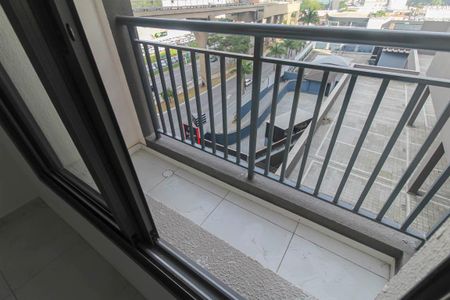 Apartamento à venda com 30m², 1 quarto e sem vaga Apartamento à venda com 30m², 1 quarto e sem vagaVaranda da Sala