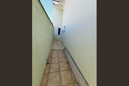Casa à venda com 149m², 3 quartos e 4 vagas
