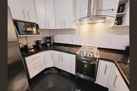 Casa à venda com 3 quartos, 149m² em Jardim Sabara, São Paulo
