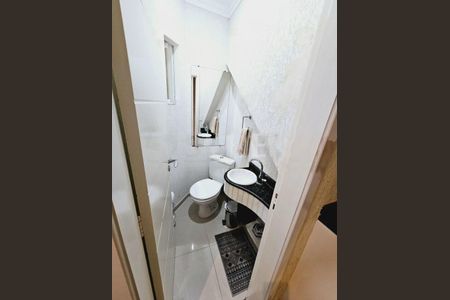 Casa à venda com 149m², 3 quartos e 4 vagas