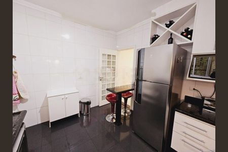 Casa à venda com 3 quartos, 149m² em Jardim Sabara, São Paulo
