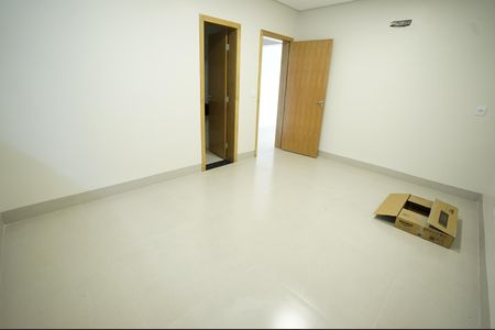Casa à venda com 235m², 3 quartos e 2 vagas