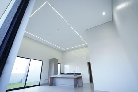 Casa à venda com 235m², 3 quartos e 2 vagas