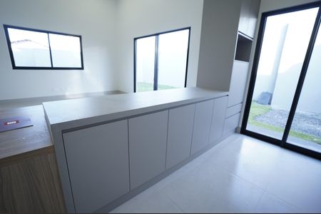 Casa à venda com 235m², 3 quartos e 2 vagas