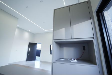 Casa à venda com 235m², 3 quartos e 2 vagas