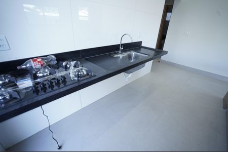 Casa à venda com 235m², 3 quartos e 2 vagas