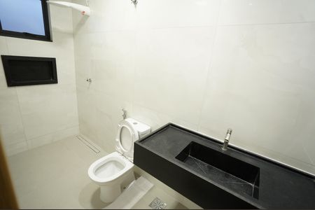 Casa à venda com 235m², 3 quartos e 2 vagas