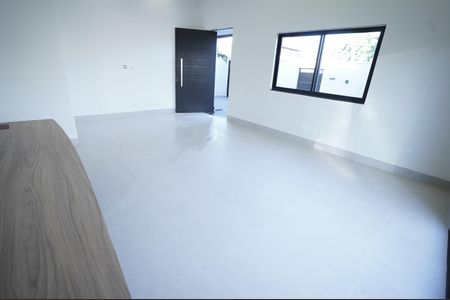 Casa à venda com 235m², 3 quartos e 2 vagas