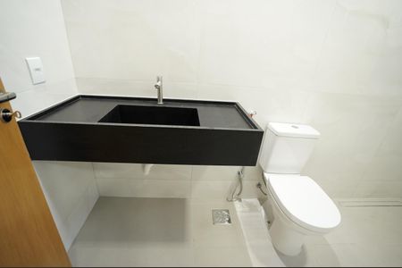 Casa à venda com 235m², 3 quartos e 2 vagas