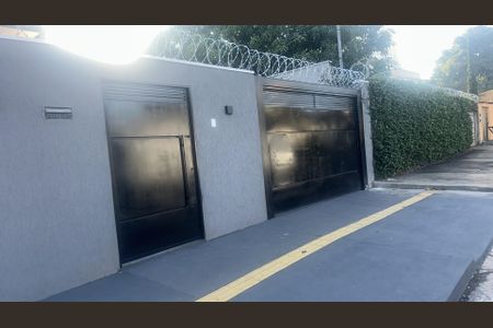 Casa à venda com 235m², 3 quartos e 2 vagas