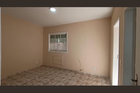 Casa de condomínio para alugar com 166m², 3 quartos e 1 vaga Casa de condomínio para alugar com 166m², 3 quartos e 1 vagaQuarto 3