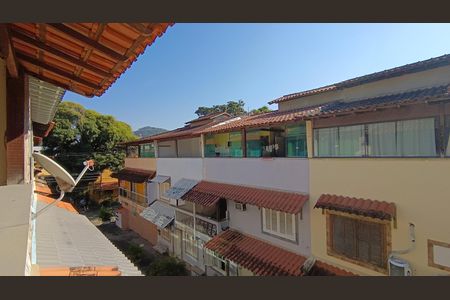 Casa de condomínio para alugar com 166m², 3 quartos e 1 vaga Casa de condomínio para alugar com 166m², 3 quartos e 1 vagaTerraço - Vista