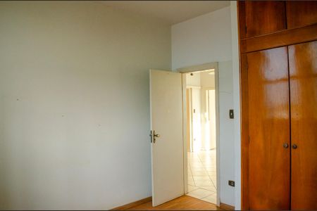 Apartamento à venda com 198m², 4 quartos e sem vaga Apartamento à venda com 198m², 4 quartos e sem vagaQuarto 1