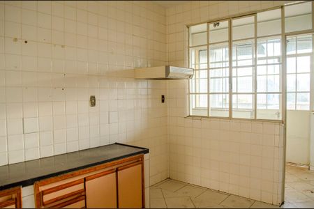 Apartamento à venda com 198m², 4 quartos e sem vaga Apartamento à venda com 198m², 4 quartos e sem vagaCozinha