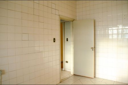 Apartamento à venda com 198m², 4 quartos e sem vaga Apartamento à venda com 198m², 4 quartos e sem vagaCozinha