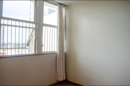 Apartamento à venda com 198m², 4 quartos e sem vaga Apartamento à venda com 198m², 4 quartos e sem vagaQuarto 2