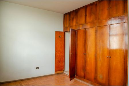 Apartamento à venda com 198m², 4 quartos e sem vaga Apartamento à venda com 198m², 4 quartos e sem vagaSuíte
