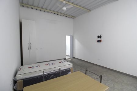 Cozinha de kitnet/studio para alugar com 1 quarto, 33m² em Vila São Silvestre (zona Leste), São Paulo