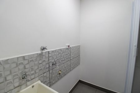 Área de Serviço de kitnet/studio para alugar com 1 quarto, 33m² em Vila São Silvestre (zona Leste), São Paulo