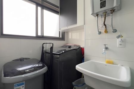 Apartamento à venda com 68m², 2 quartos e 1 vaga Apartamento à venda com 68m², 2 quartos e 1 vagaCozinha e Área de Serviço