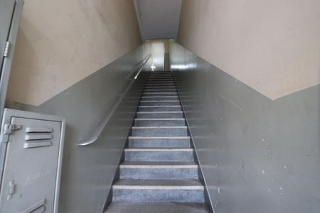 Apartamento para alugar com 28m², 1 quarto e sem vagaEscada