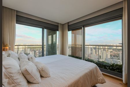 Apartamento para alugar com 167m², 3 quartos e 3 vagasSuíte 1