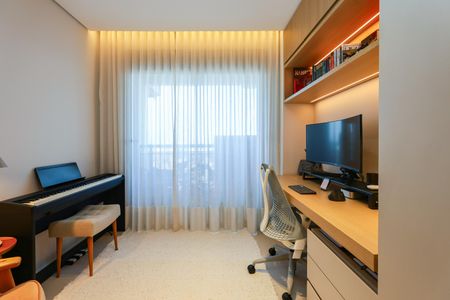 Apartamento para alugar com 167m², 3 quartos e 3 vagasEscritório