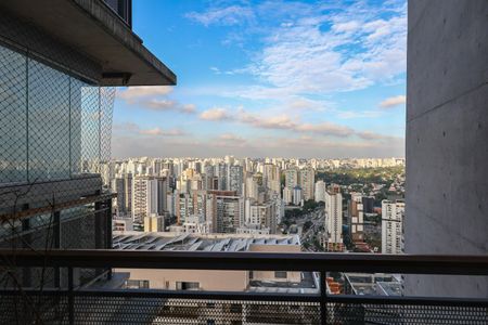 Apartamento para alugar com 167m², 3 quartos e 3 vagasVista da Suíte 2
