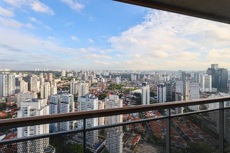 Apartamento para alugar com 167m², 3 quartos e 3 vagasVista da Suíte 1