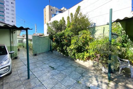 Casa à venda com 3 quartos, 337m² em Santa Efigênia, Belo Horizonte