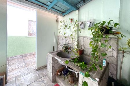 Área de Serviço de casa à venda com 3 quartos, 337m² em Santa Efigênia, Belo Horizonte
