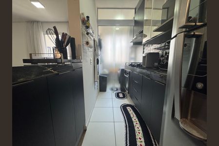 Apartamento à venda com 70m², 2 quartos e 2 vagas Apartamento à venda com 70m², 2 quartos e 2 vagasCozinha