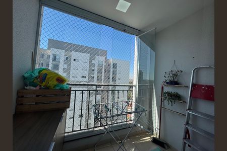 Apartamento à venda com 70m², 2 quartos e 2 vagas Apartamento à venda com 70m², 2 quartos e 2 vagasSacada