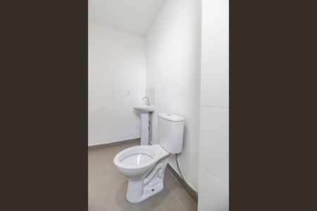 Apartamento para alugar com 59m², 2 quartos e 1 vaga Apartamento para alugar com 59m², 2 quartos e 1 vagaBanheiro da Suíte