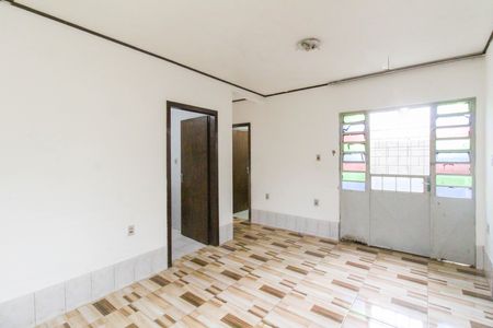 Sala de casa de condomínio para alugar com 2 quartos, 80m² em Niterói, Canoas