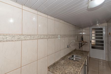Casa à venda com 250m², 3 quartos e 5 vagasCozinha 