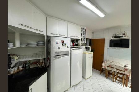 Casa à venda com 130m², 3 quartos e 2 vagas
