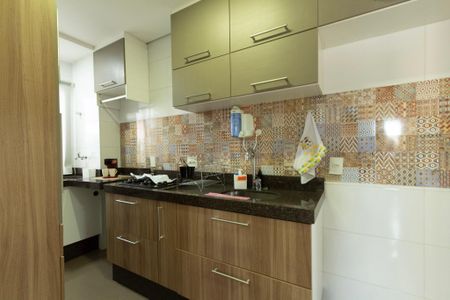 Apartamento para alugar com 52m², 2 quartos e 1 vaga Apartamento para alugar com 52m², 2 quartos e 1 vagaCozinha