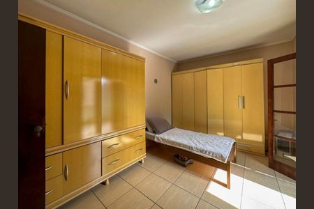 Casa à venda com 3 quartos, 120m² em Parque Colonial, São Paulo