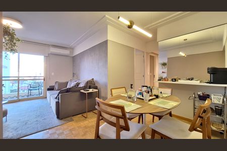 Apartamento à venda com 85m², 3 quartos e 2 vagas Apartamento à venda com 85m², 3 quartos e 2 vagasSala